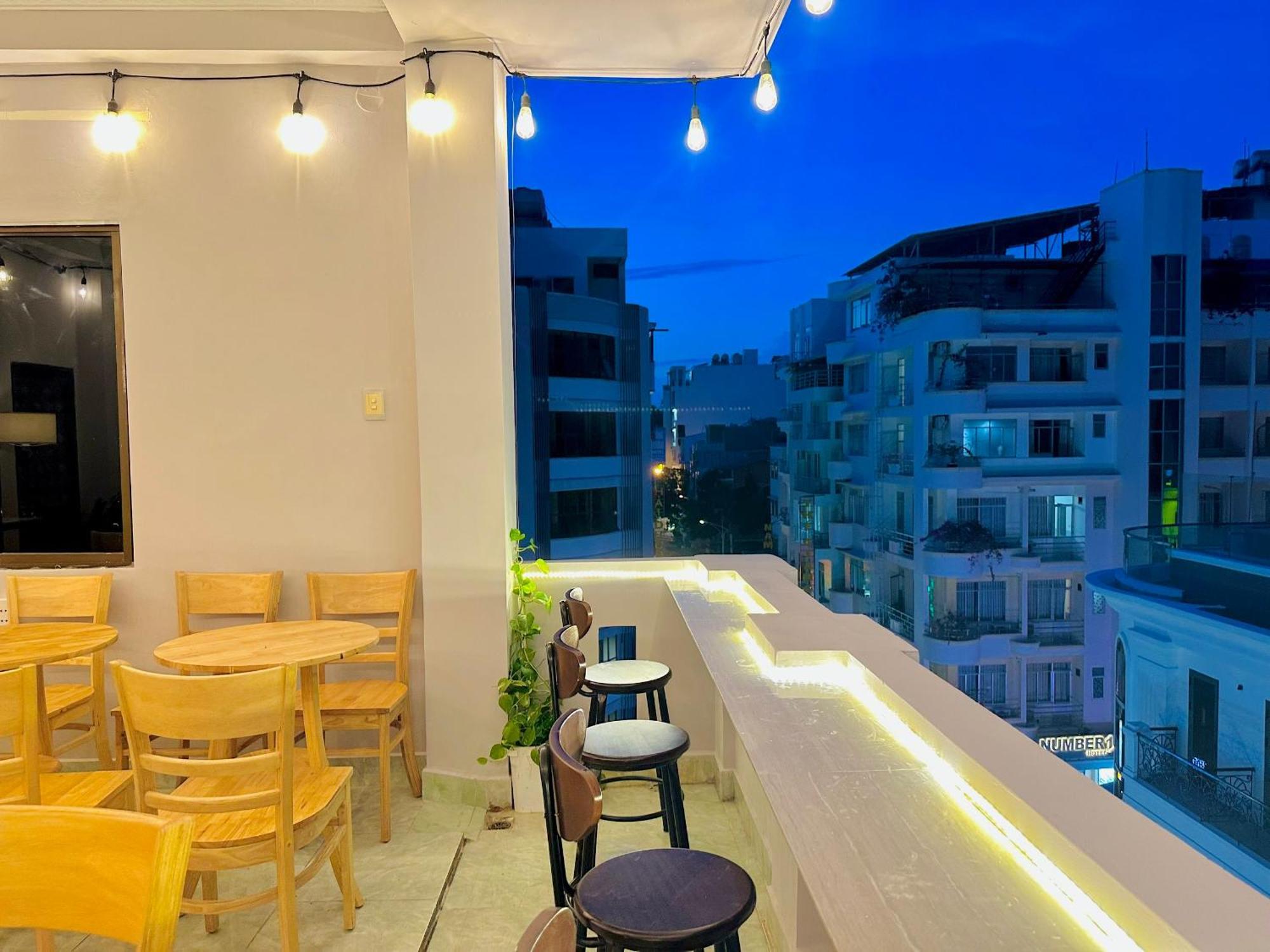 Khách Sạn SƠ RI Vung Tau Esterno foto