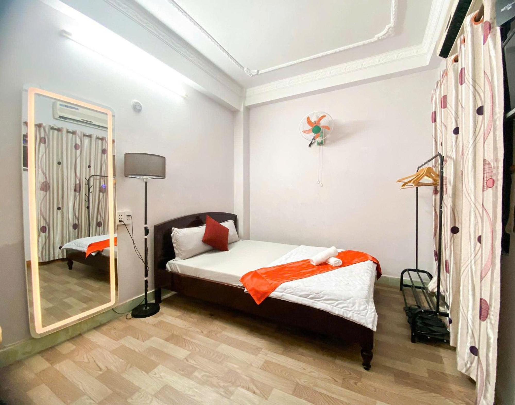Khách Sạn SƠ RI Vung Tau Esterno foto